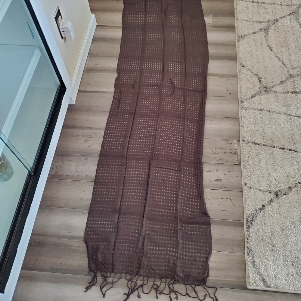 Scarf - Picture 4 of 4